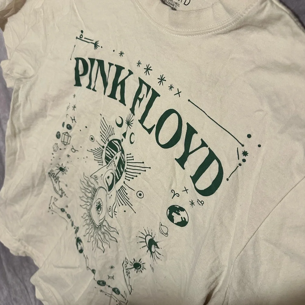 Pink Floyd Cream Tee with Green Design - Picture 2 of 3